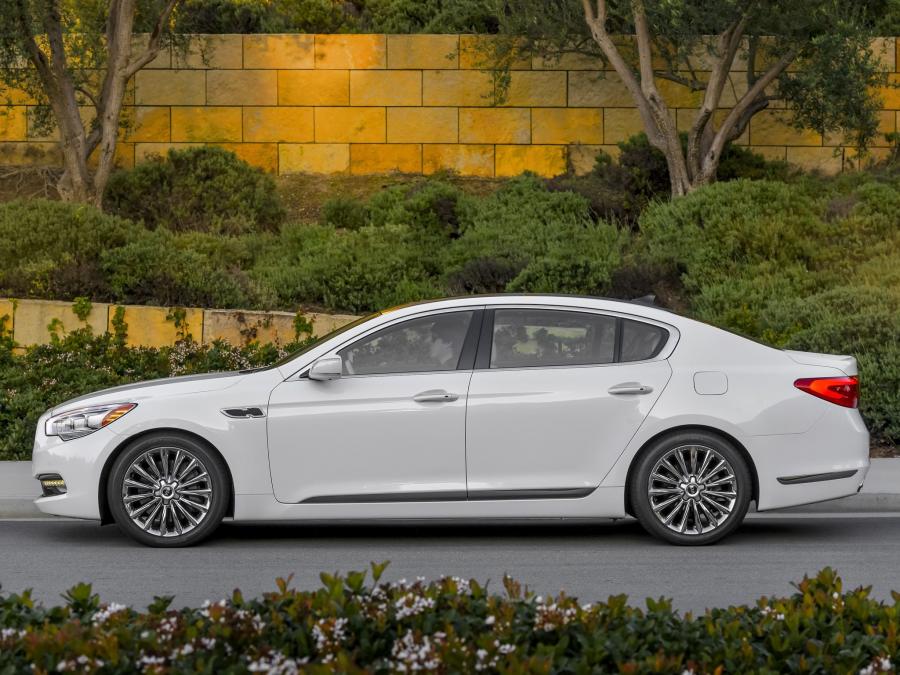  Kia K900 2014 года  (фото 7 из 30)